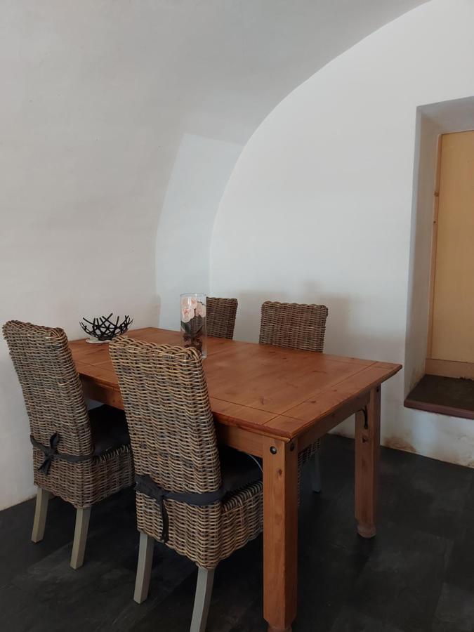 Appartement Voute En Gruyere Dans L'Intyamon Enney ภายนอก รูปภาพ